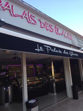 Le Palais des Glaces