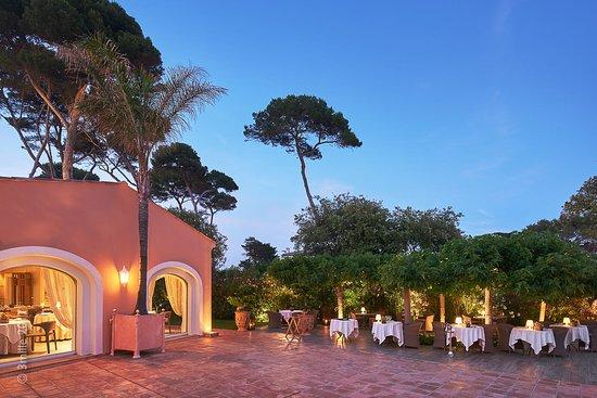 Le Pavillon