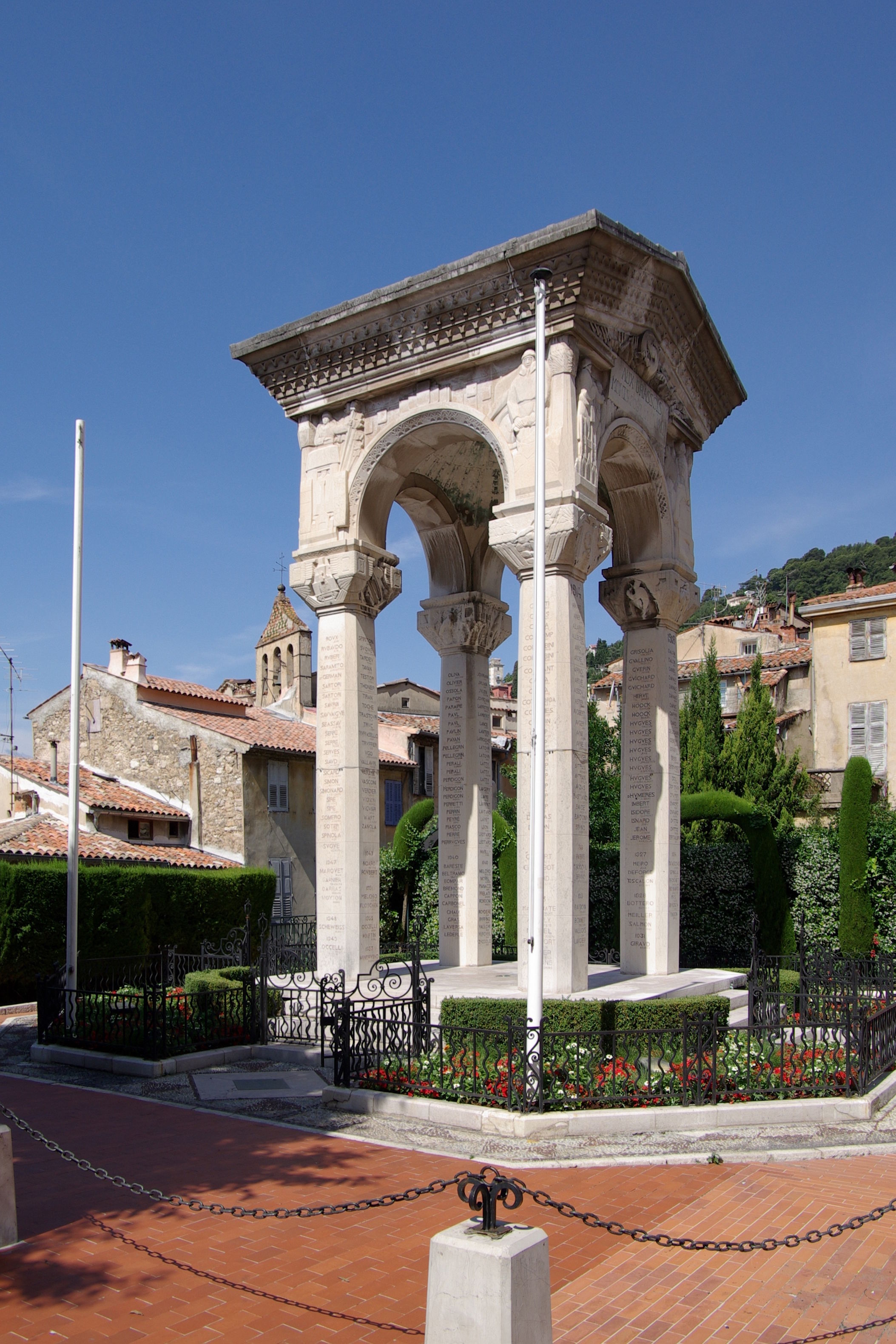 le monument aux morts de Grasse